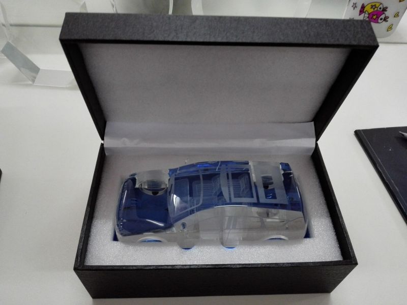 decoration or Gifts Souvenirs Fashion Crystal Glass Car Model