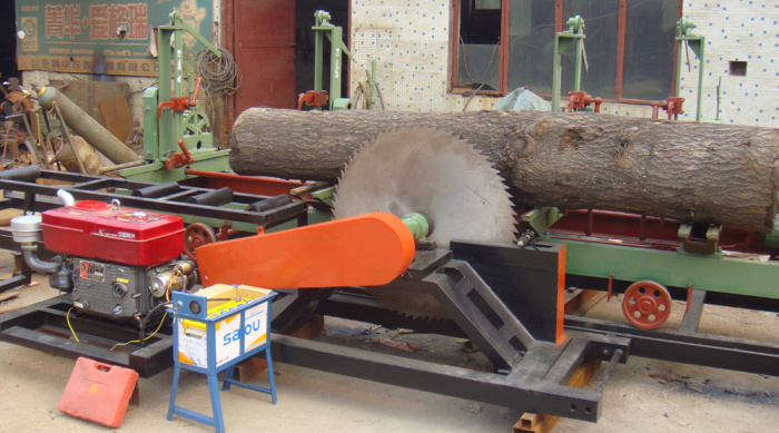 Wood Circular Saw with Carriage Wood Cutting Sawmill