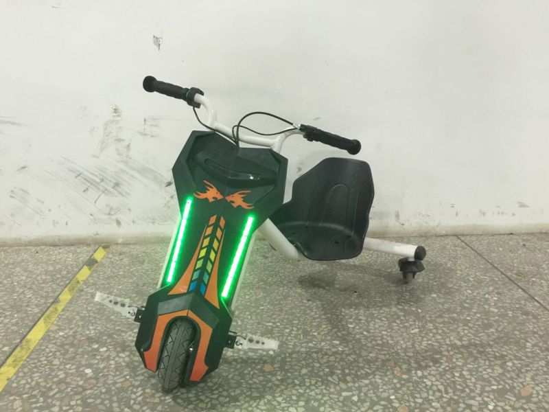 2016 Newest Three Wheel Electric Scooter with LED Light (et-es001)