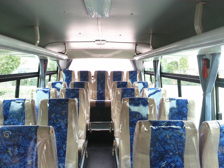 Medium Size 30 Seats Tourist Bus for Sale