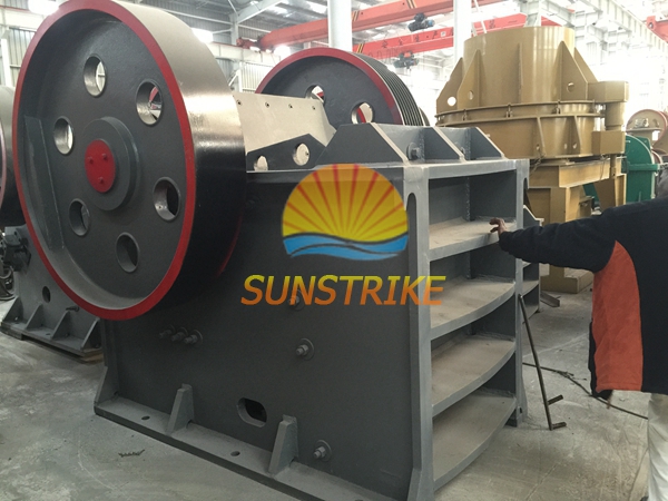 Hot Selling Professional Stone Crusher Equipment High Quality Low Price