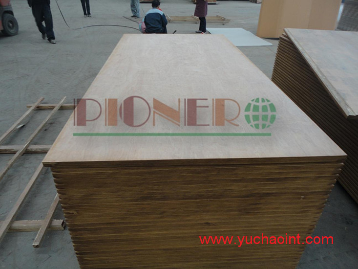 High Quality Container Flooring Plywood Keruing Plywood Apitong Plywood