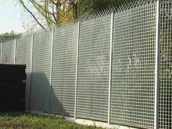 Hot DIP Galvanized Steel Fence for Outdoor