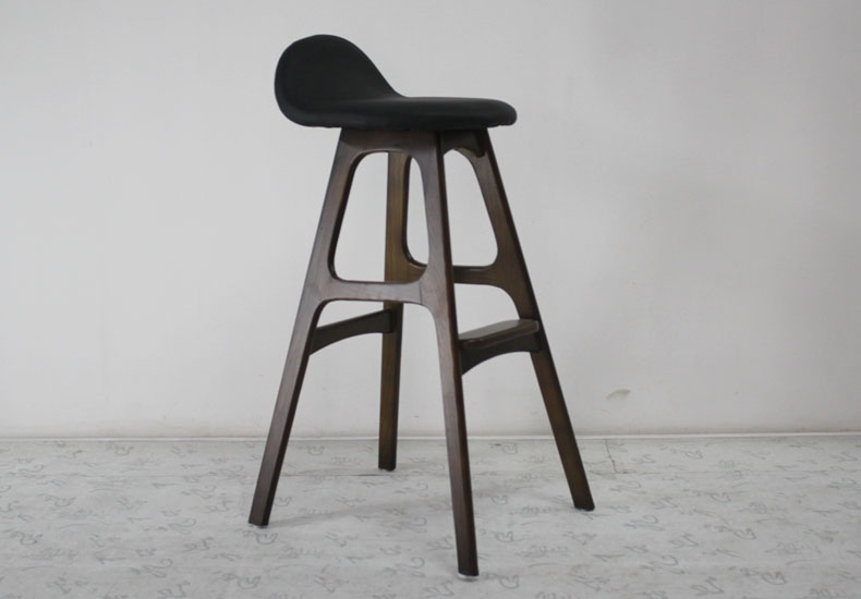 High Quality Wooden Furniture Bar Chair with Solid Wood Leg