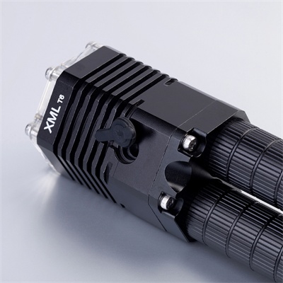 Two CREE Xml T6 LED 2X18650 T07 Flashlight