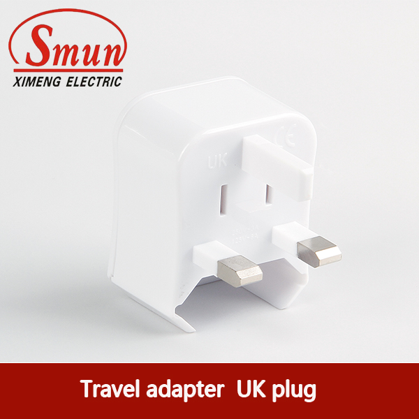 Multifunction Travel Plug and Socket Adapter with CE RoHS 1 Year Warranty