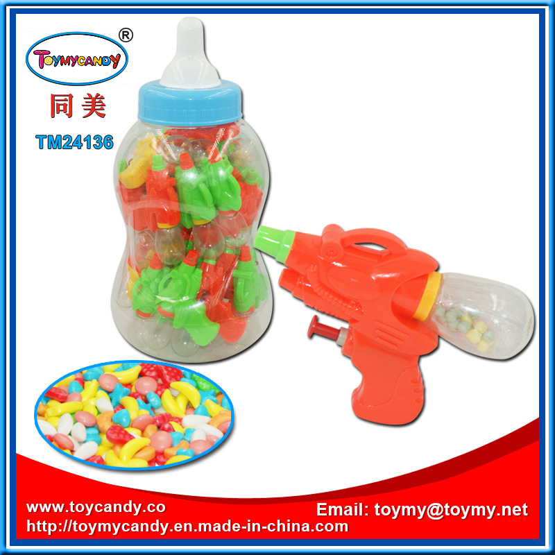 Plastic Bottle Water Gun Kid Toy with Candy