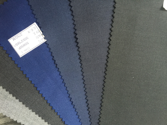Wool Fabric in Ready Stock with 6 Kinds
