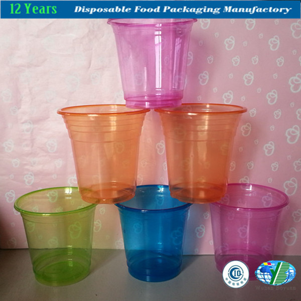 Plastic Cup with Flat Lids for Iced Coffee, Smoothies