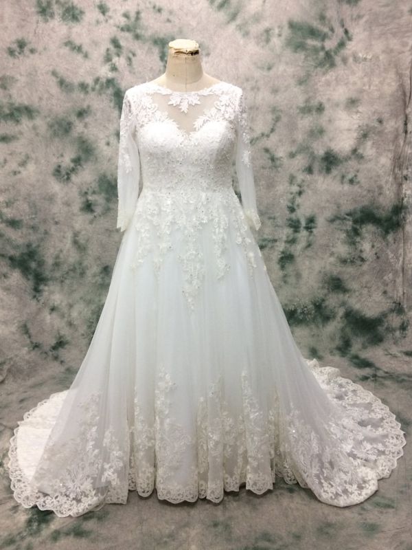 Princess Plus Size Long Sleeve Lace Wedding Gown for Bride