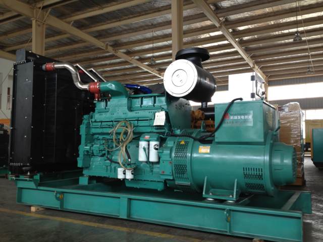 500kw Silent Cummins Diesel Generator Set