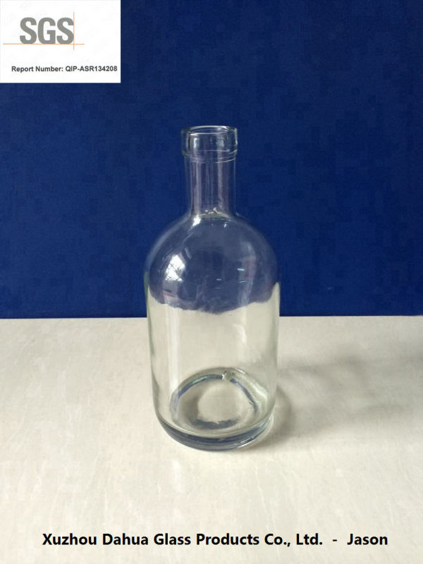 700ml Round Shape Vodka Glass Bottle