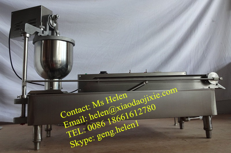 Commercial Donut Frying Machine/Small Donut Making Machine