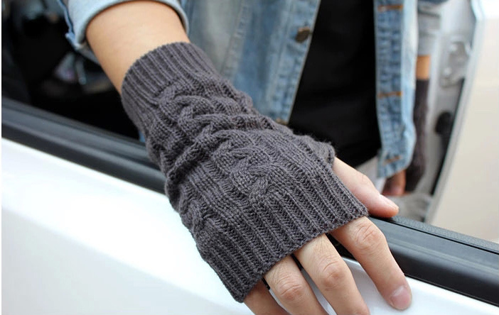 Womens Mens Unisex Winter Warm Mitten Fingerless Cable Knitted Gloves (SF101)