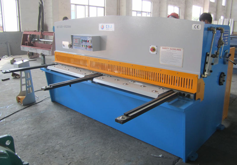 Hydraulic Swing Beam Shearing Machine, QC12y Hydraulic Shearing Machine, Plate Cutting and Shearing Machine (QC12Y-4X2500)