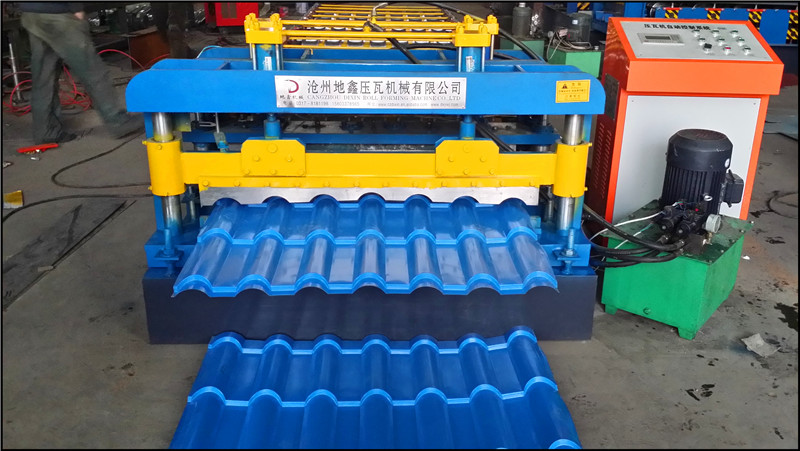 ISO Roofing Tile Roll Forming Machine, Tile Roll Forming Machine, Metal Tile Rollformer