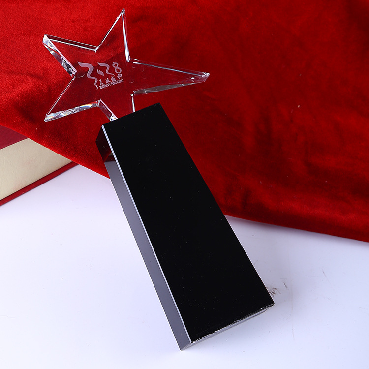 Customized New Design Top Quality Black Star Crystal Trophy
