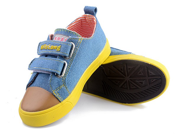 2014 Breathable Soft Bottom Children Canvas Shoes (BF-BL07)