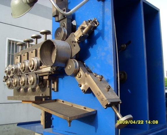 Flexible Hose Machine