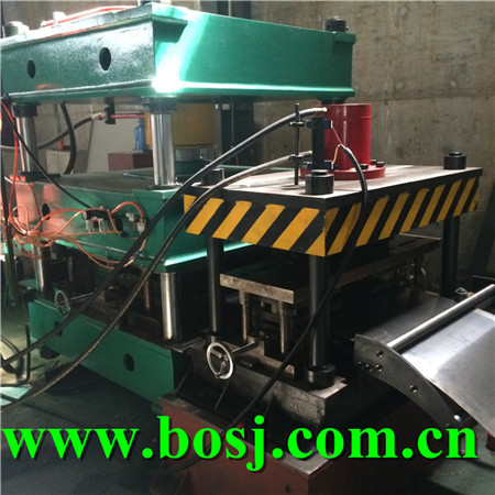Auto Storage Shelving Rack Beam Roll Forming Machine Supplier Indonesia (BOSJ)
