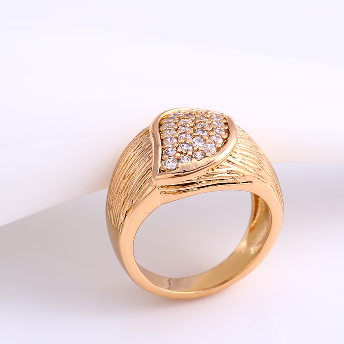 Fashion 18k Gold CZ Jewelry Finger Ring in Alloy for Women -12001