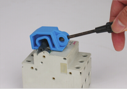 Mould Case Circuit Breaker Lockout