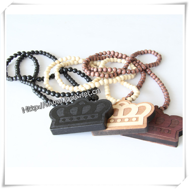 Black Wooden Crown Pendant with a 36 Inch Wood Beaded Necklace Excellent Quality Chain (IO-wn032)