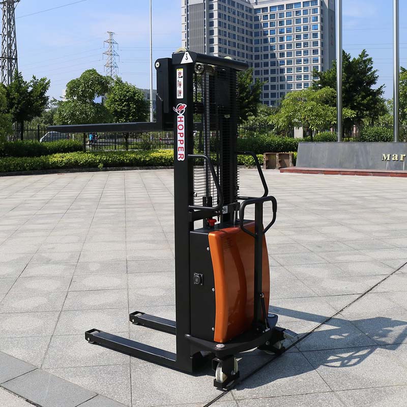 China Manufactures New Design Heavy Duty Semi-Electric Stacker (CDSD10)