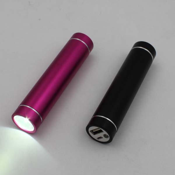 Portable Cylinder LED Flash Light 2600mAh Power Bank (EP007)