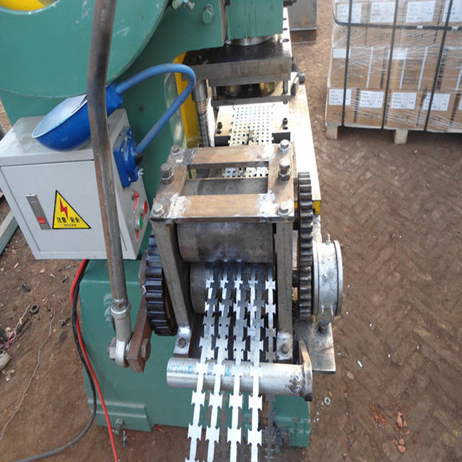 Cbt-60 Razor Barbed Wire Machine