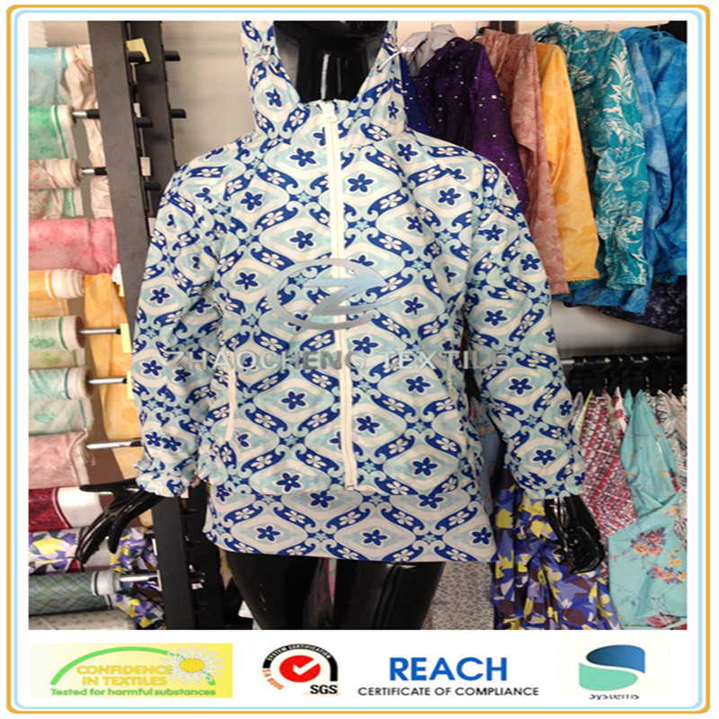 350t Printing Nylon Taffeta for Jacket with Best Color Fastness (ZCGP090)