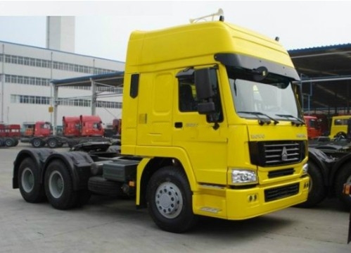 290HP Sinotruk HOWO 6 X 4 Tractor Truck with Good Price for Sale