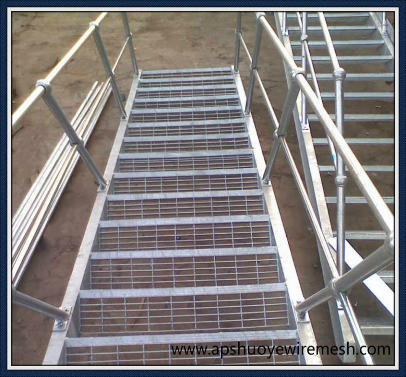 Hot DIP Galvanized Steel Case Board/Steel Grating/Stainless Steel Grating Lattice