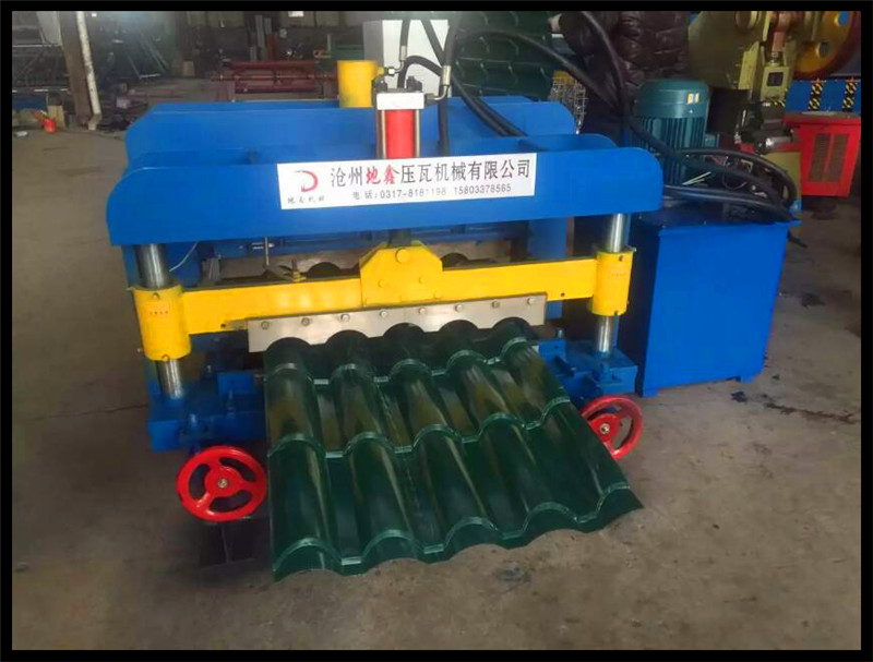 Fast Speed Roof Glazed Tile Sheet Roll Forming Machine New Product