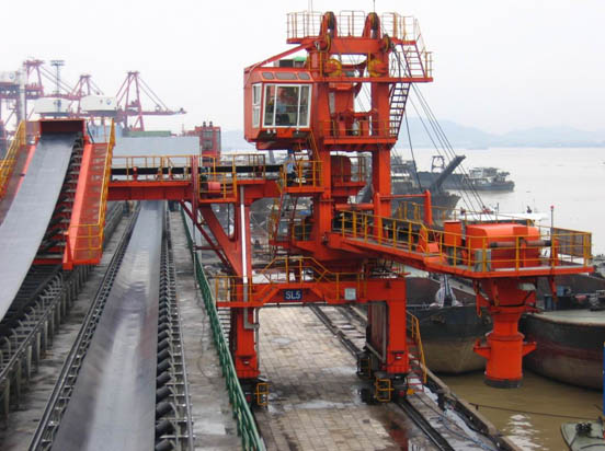 Rubber Conveyor Belt for Port Transmission Made in China