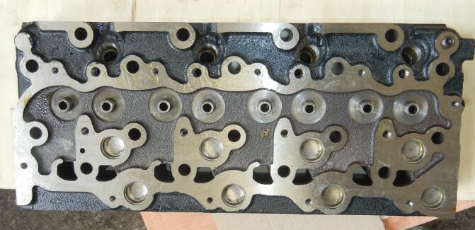 Very Lowest Price --Cylinder Head for Kubota D1703 V2203 D1902 D750 D950