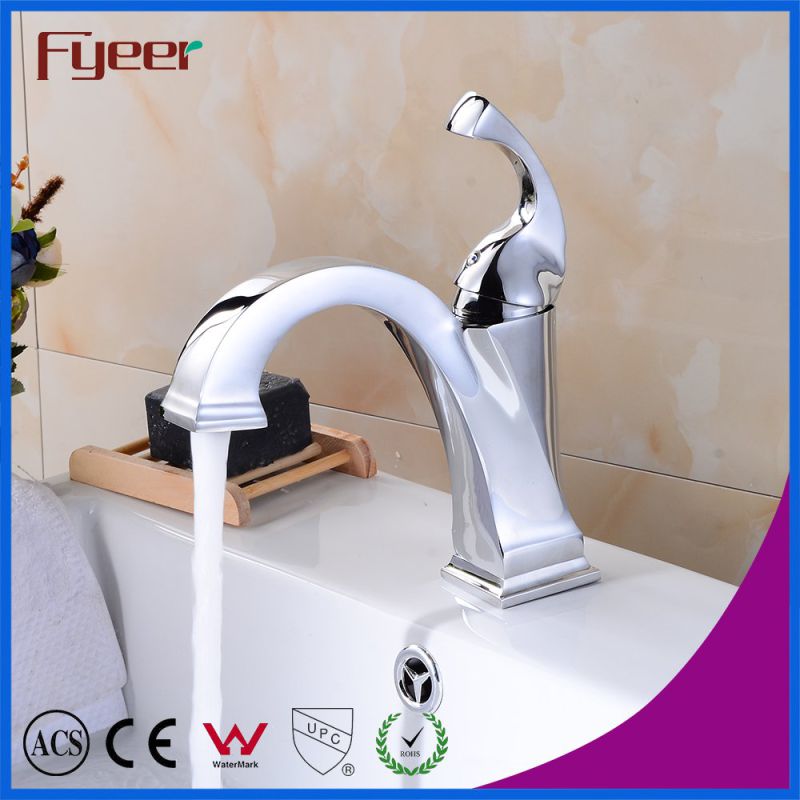 Fyeer Vintage Style Brass Faucet Wash Basin Mixer Tap