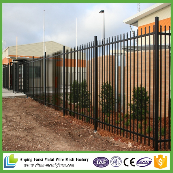 China Suppplier 5FT X 8FT Heavy Duty Galvanized Steel Fence Panels