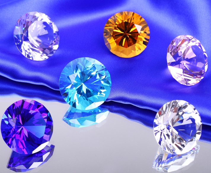 Crystal Glass Diamond Craft for Christmas Gift