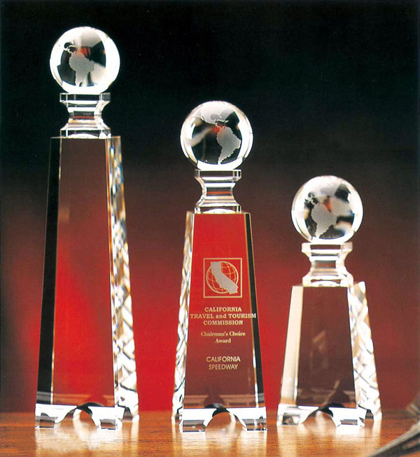 Customized Optical Crystal Award Crystal Trophy with Ball