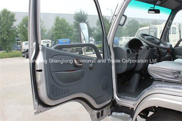 China Euro 4 Petrol and Gasoline Light Truck 3ton