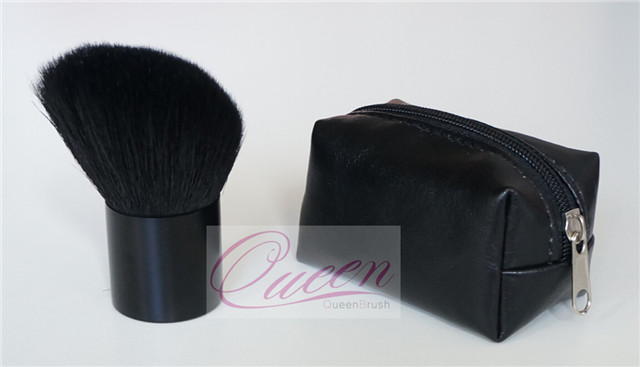 High Quality Angled Goat Hair Makeup Kabuki Brush