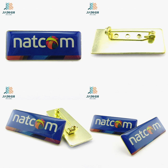 Customize Factory Wholesale Print Colorful Gold Name Brooch Badge