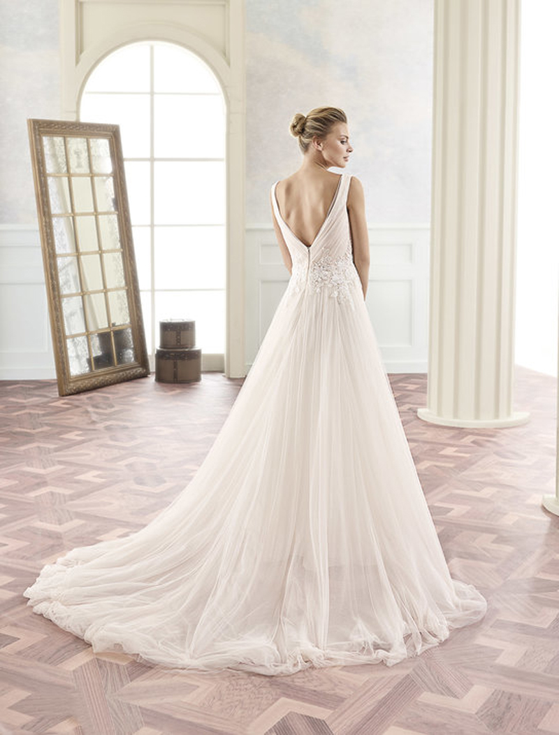 V Back Pleated Chiffon A-Line Wedding Dress with Decorative Lace at The Waist