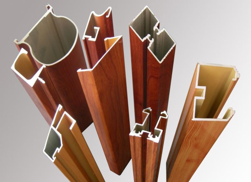 Aluminum/Aluminium Wood Grain Extrusion Profile for Window Door