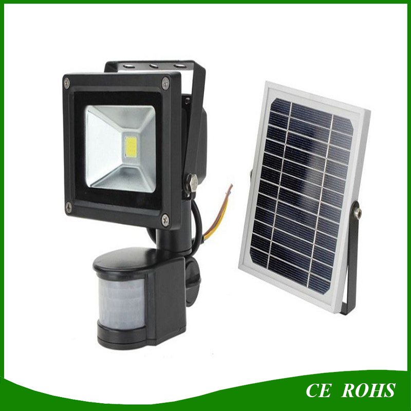 Aluminum Housing Outdoor Solar LED Flood Light with High-Capacity Battery