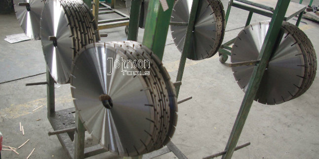 400-600mm Diamond Stone Cutting Saw Blades (1.3.2.0)