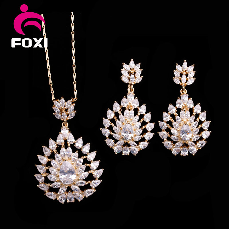 2016 Hot Sale Plated 18k Gold Fashion CZ Jewelry Set for Girls Party