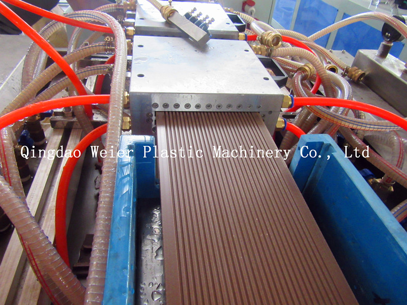 WPC Decking Board Extrusion Machine