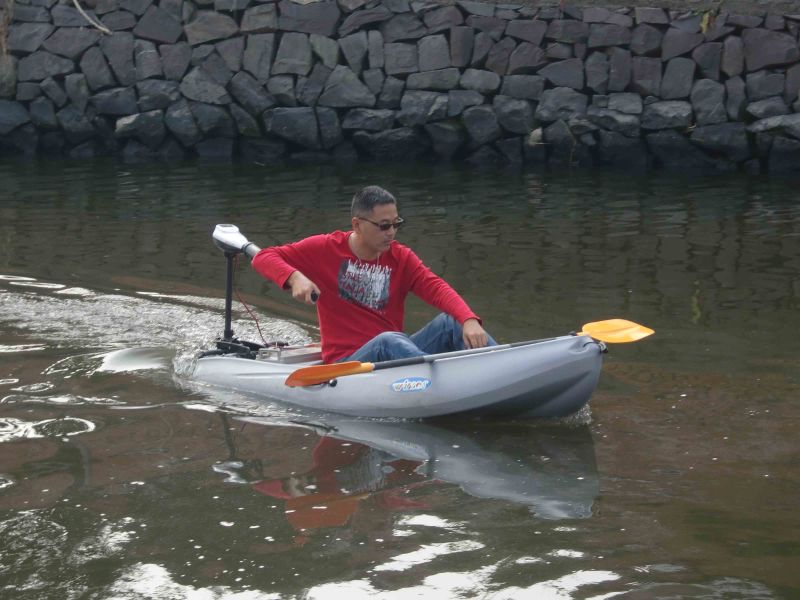 Single Sit on Top Power Kayak with Engine (RIDER)